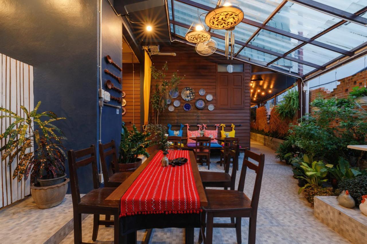 Ilili House Vandrerhjem Chiang Mai Eksteriør bilde
